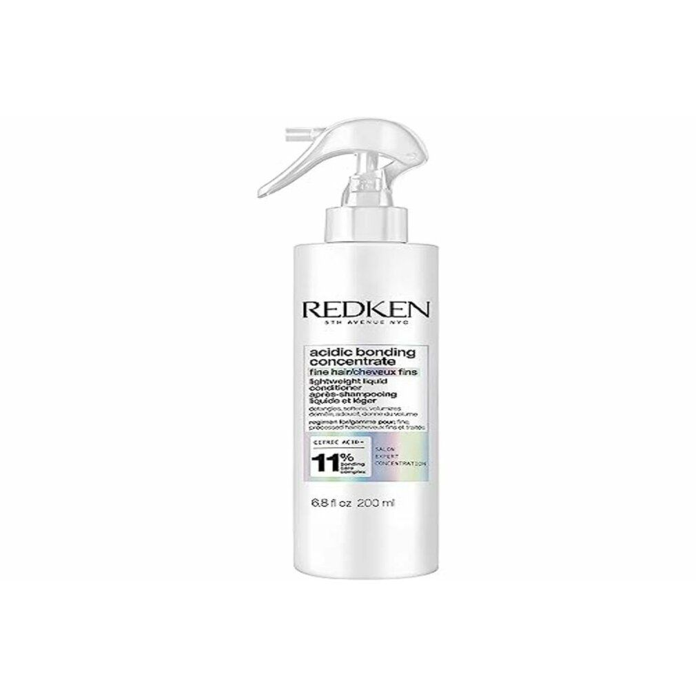 Weiße Sprühflasche mit Redken-Logo und Produktbezeichnung. Enthält 200 ml. Acidic Bonding Concentrate, für feines Haar.