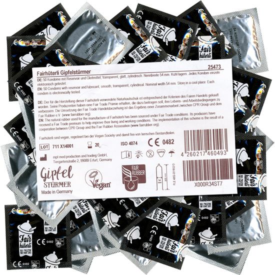 Kondome in Einzelverpackung, teilweise sichtbar. Aufdrucke: Fairhüterli, Gipfelstürmer, Vegan-Siegel, CE-Kennzeichnung, ISO 4074.