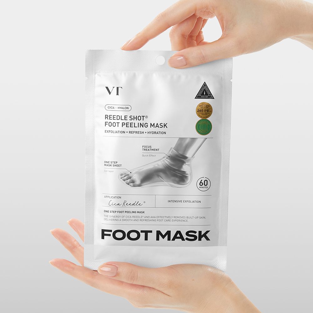 Verpackung für Fußmaske. Aufschrift "REEDLE SHOT", "FOOT MASK" und "VT". Mit Illustration eines Fußes.