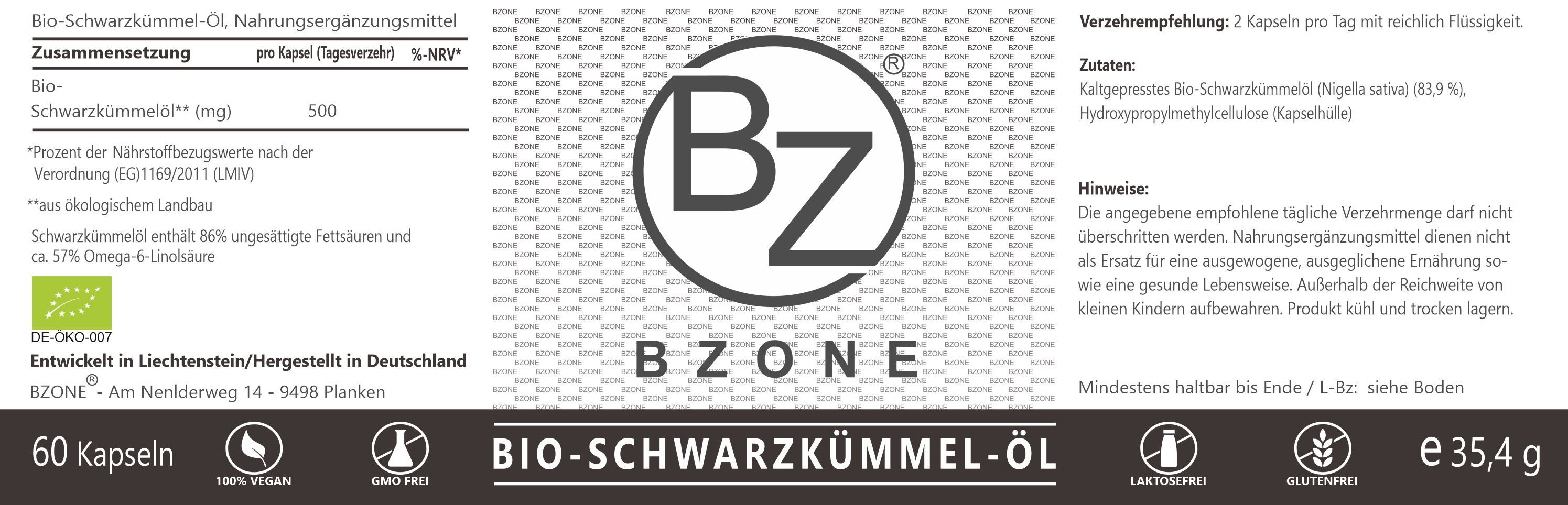 Braunglasflasche mit 60 Kapseln Bio-Schwarzkümmelöl, Marke BZONE. Einige Kapseln liegen vor der Flasche.