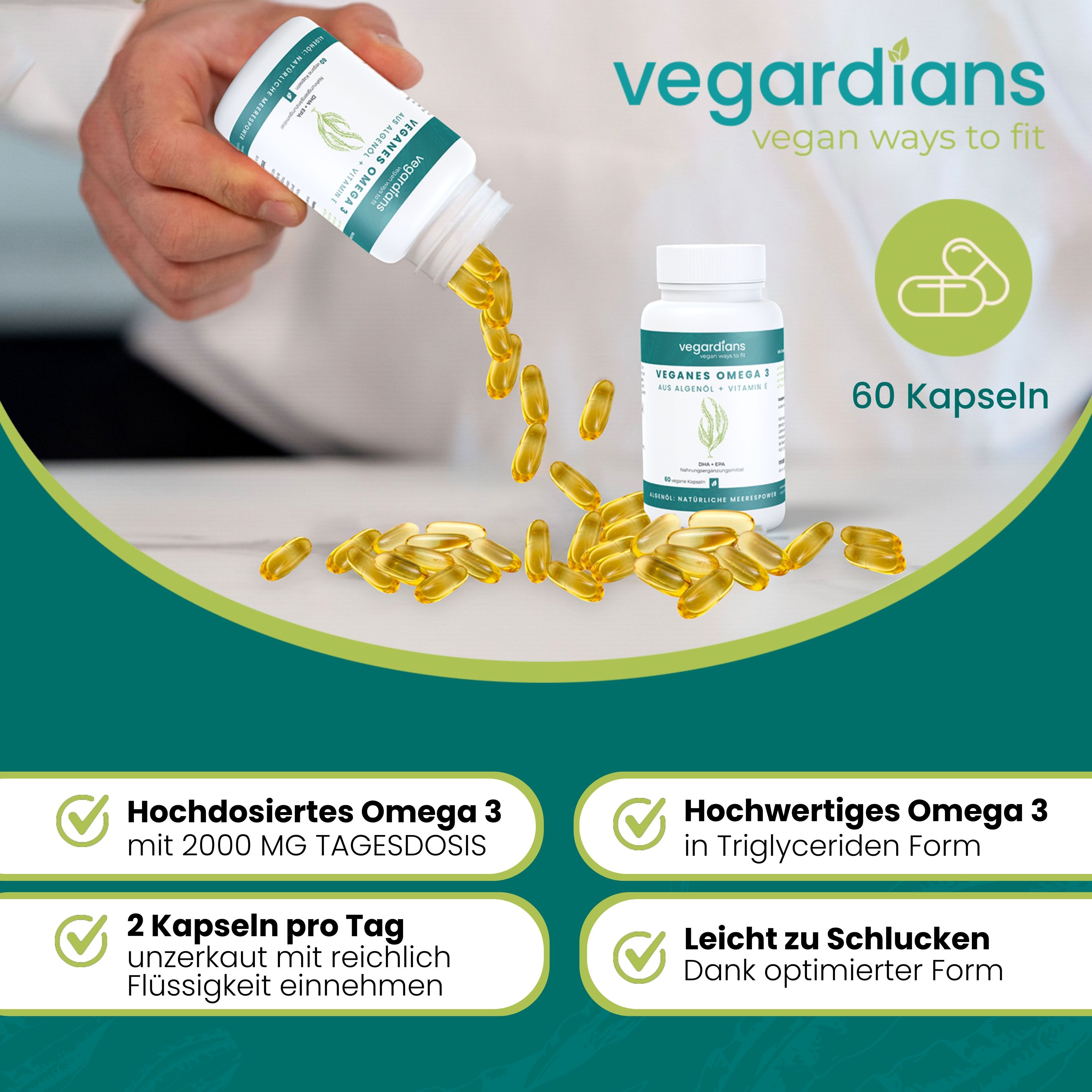 Eine Flasche mit Kapseln, Kapseln werden herausgeschüttet. Text: Veganes Omega 3, 60 Kapseln. Vorteile: Hochdosiert, Triglyceride, leicht zu schlucken.