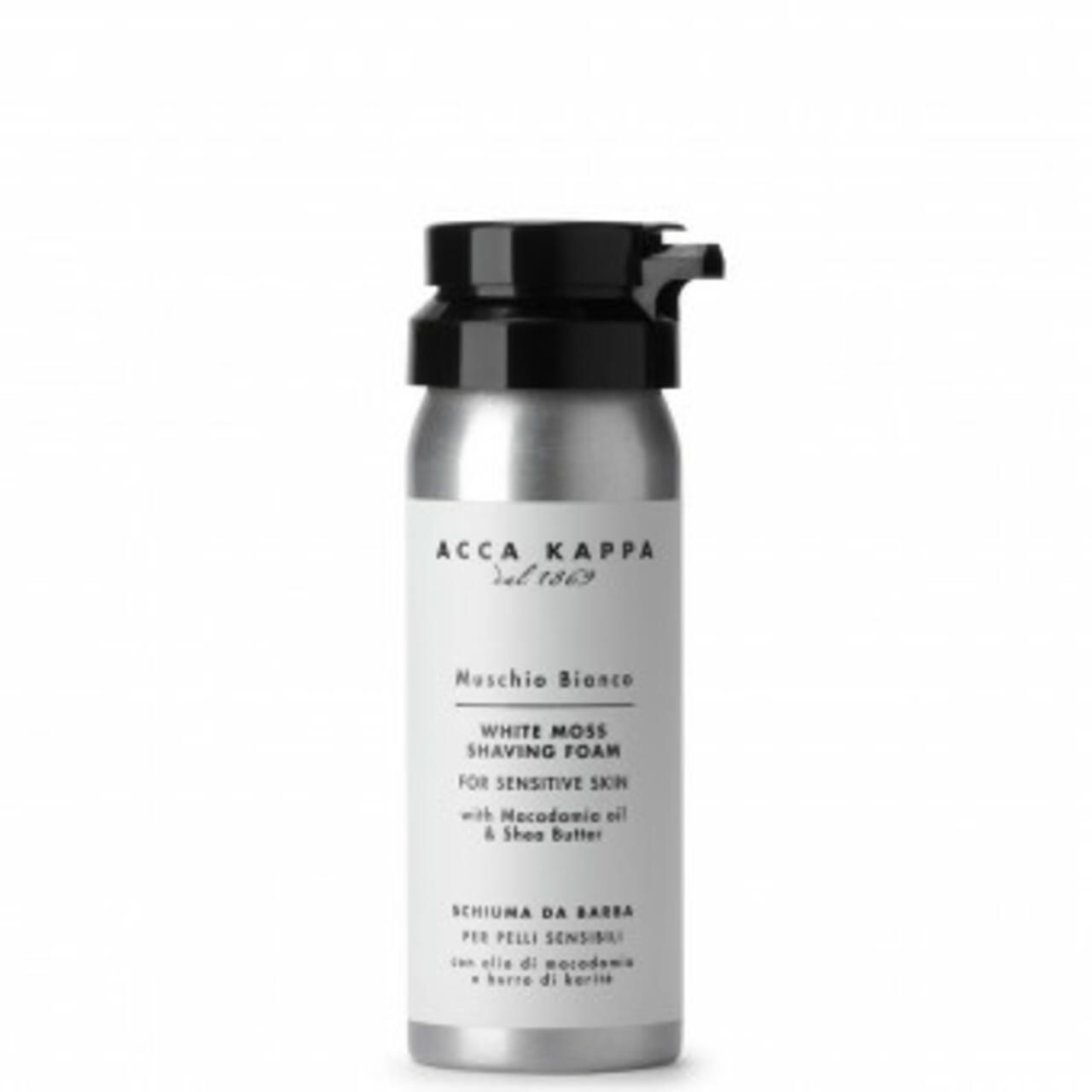 Acca Kappa White Moss Rasiercreme-Dose mit schwarzem Spender. Text: White Moss Shaving Foam, für empfindliche Haut.