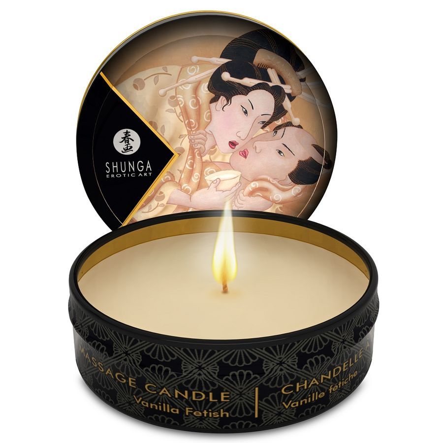 Geöffnete Dose mit brennender Massagekerze, "Shunga Erotic Art" Logo, "Vanilla Fetish" Aufschrift.