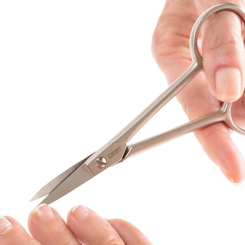 REMOS Fußnagelschere gezahnte robuste Schneide 13.5 cm