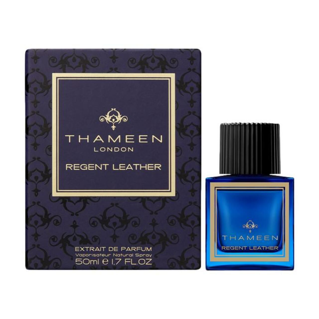 Blaues Parfümflakon neben einer lila Schachtel. Auf der Schachtel steht THAMEEN LONDON REGENT LEATHER.