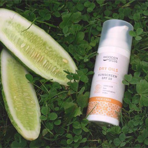 Niedrig komedogene Gesichtssonnencreme SPF 50