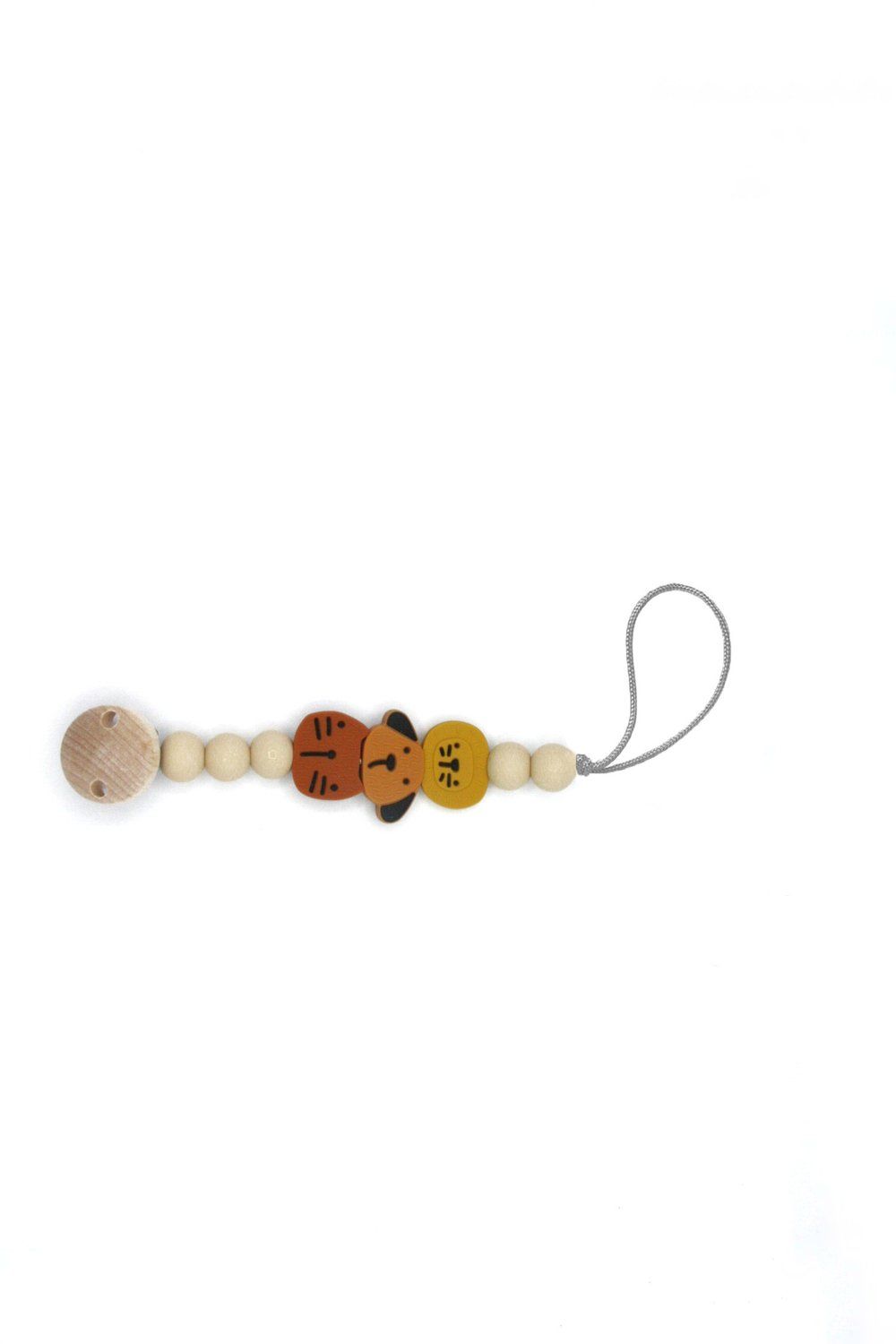 Schnullerkette mit Holzperlen und Tierfiguren. Die Kette hat einen Holzclip, Holzperlen und drei Tierfiguren: Tiger, Bär und Löwe.