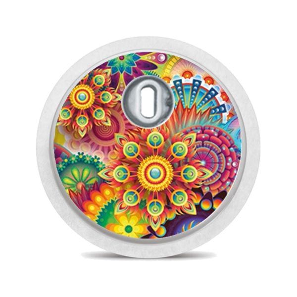 Runder Aufkleber mit buntem, floralem Mandala-Muster. Mit Loch.