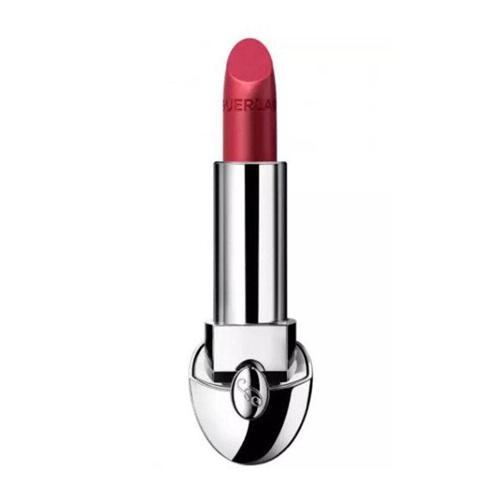 Offener Lippenstift. Metallfarbenes Gehäuse mit pinkfarbenem Lippenstift. Marke auf dem Lippenstift sichtbar.