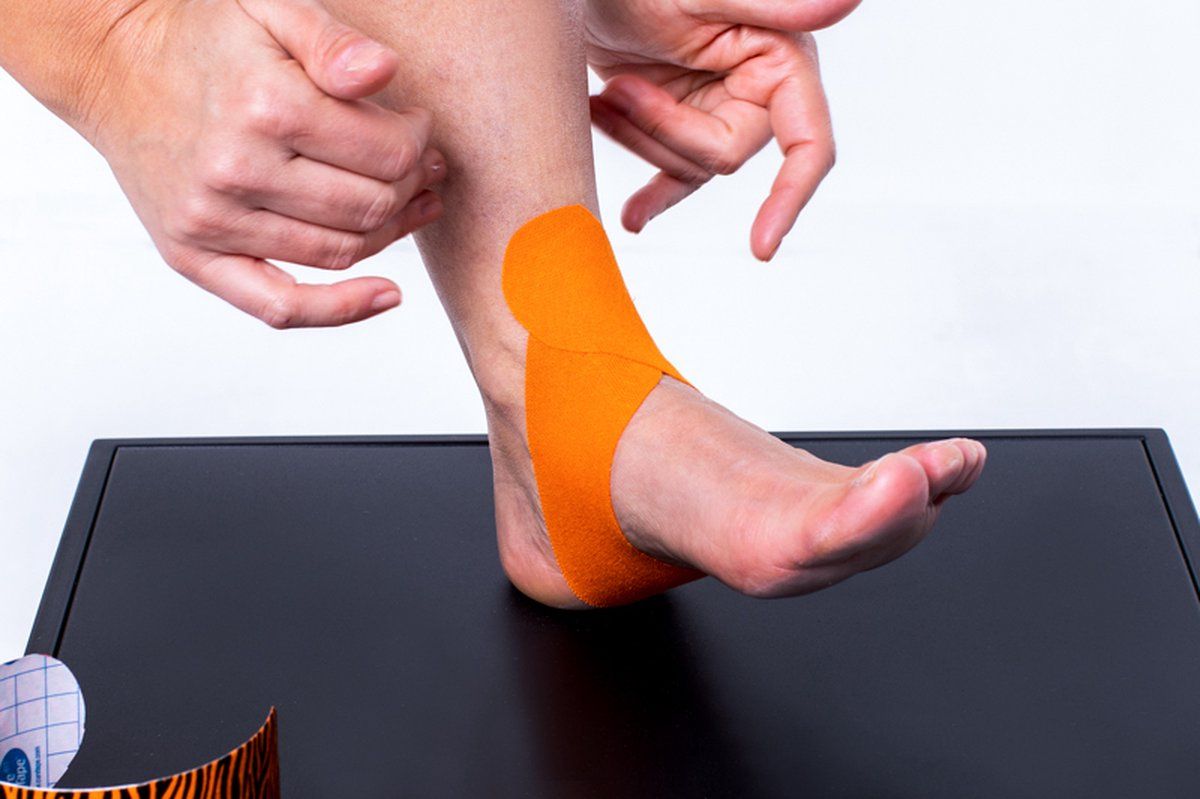 CureTape® Giant Sports Kinesiotape + 25% Klebekraft