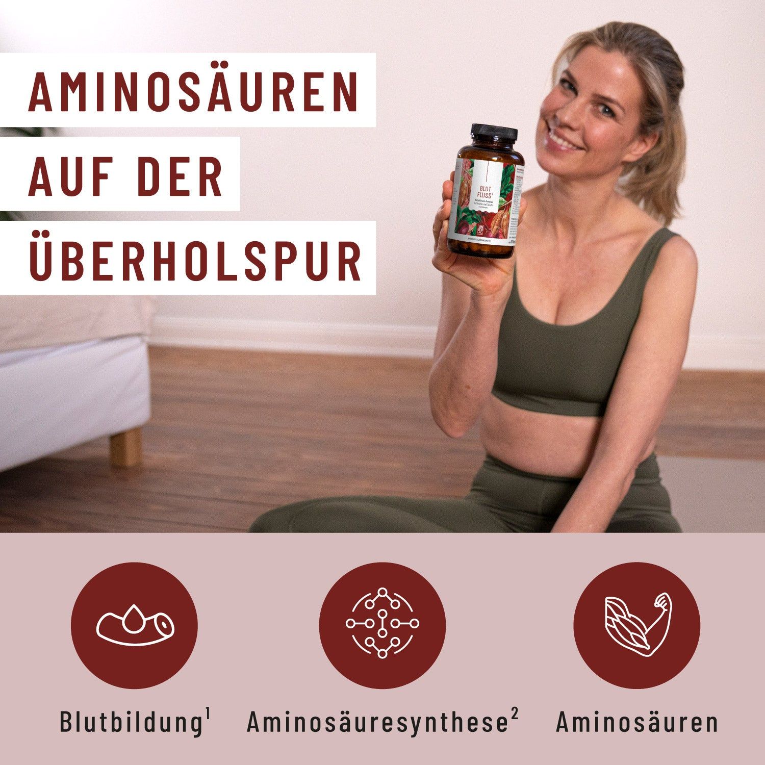 Frau hält eine Flasche mit Produktaufdruck. Text: Aminosäuren auf der Überholspur. Kreisförmige Icons mit Texten: Blutbildung, Aminosäuresynthese, Aminosäuren.