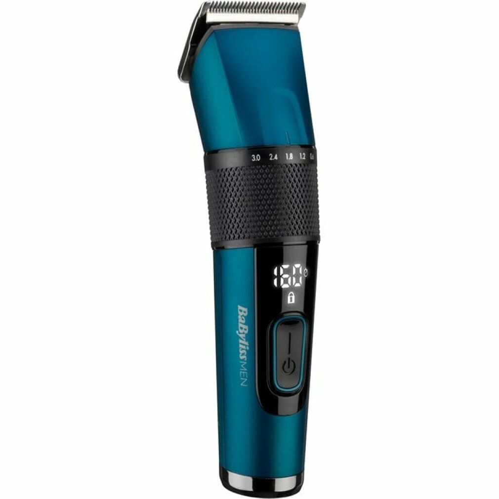 Blauer Haarschneider mit digitaler Anzeige. Der Schriftzug BaBylissMEN ist sichtbar. Der Trimmer hat eine schwarze, geriffelte Mitte.
