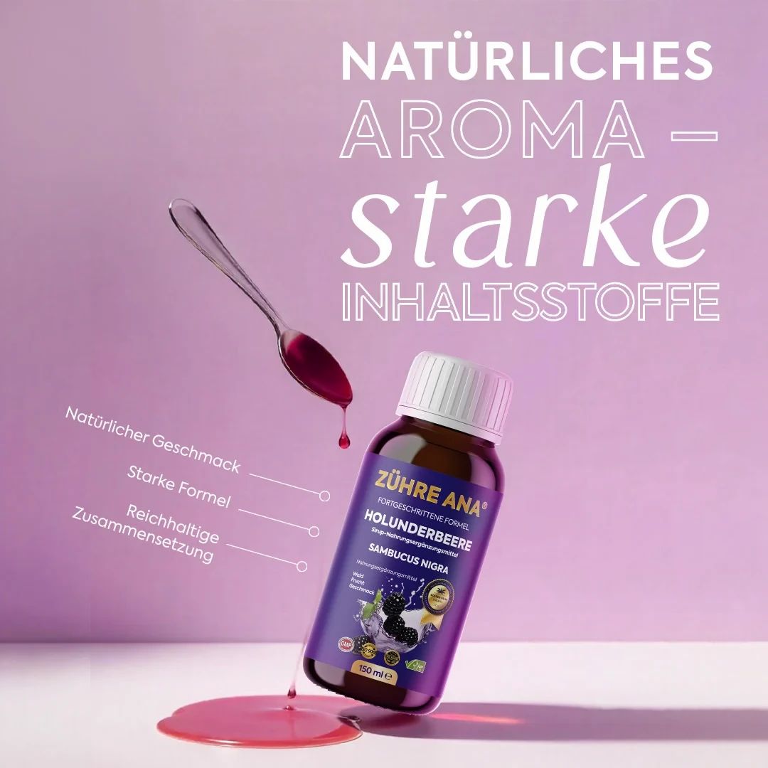 Eine Flasche Zühre Ana Holunderbeere Sirup mit einem Löffel, aus dem Sirup tropft. Text: Natürliches Aroma - starke Inhaltsstoffe.