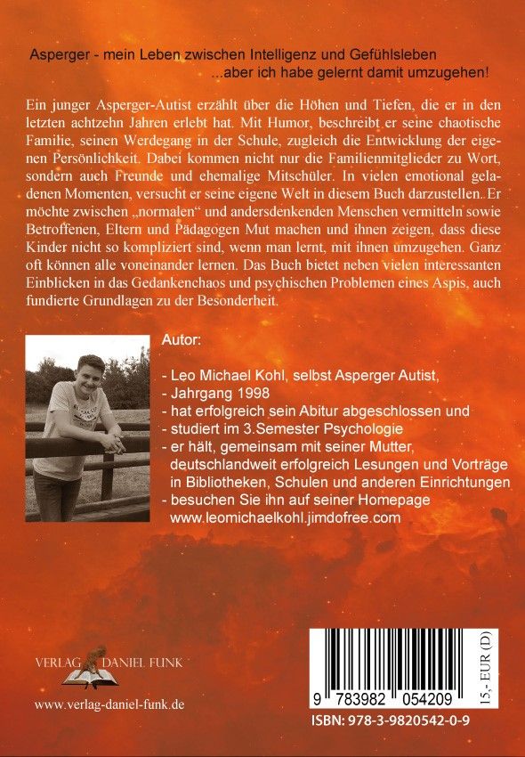 Buchrückseite mit Text und Foto eines Mannes. Titel: Asperger mein Leben zwischen Intelligenz und Gefühlsleben. Verlag Daniel Funk.