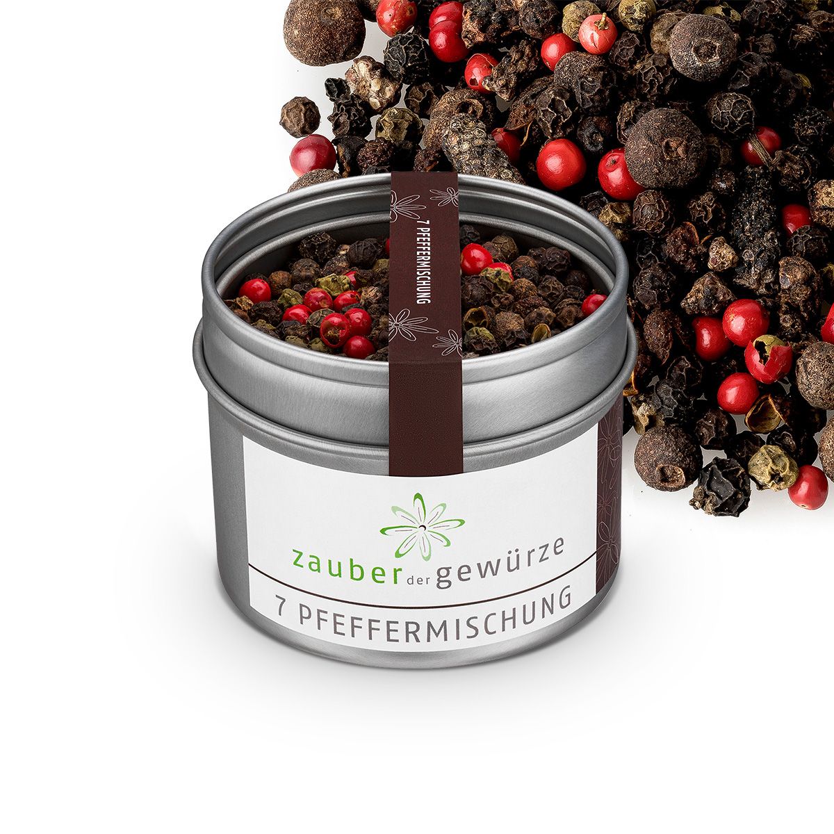Geöffnete Dose mit 7 Pfeffermischung. Weißes Etikett mit Logo und Produktbezeichnung. Brauner Streifen mit Produktname. Pfefferkörner daneben verstreut.