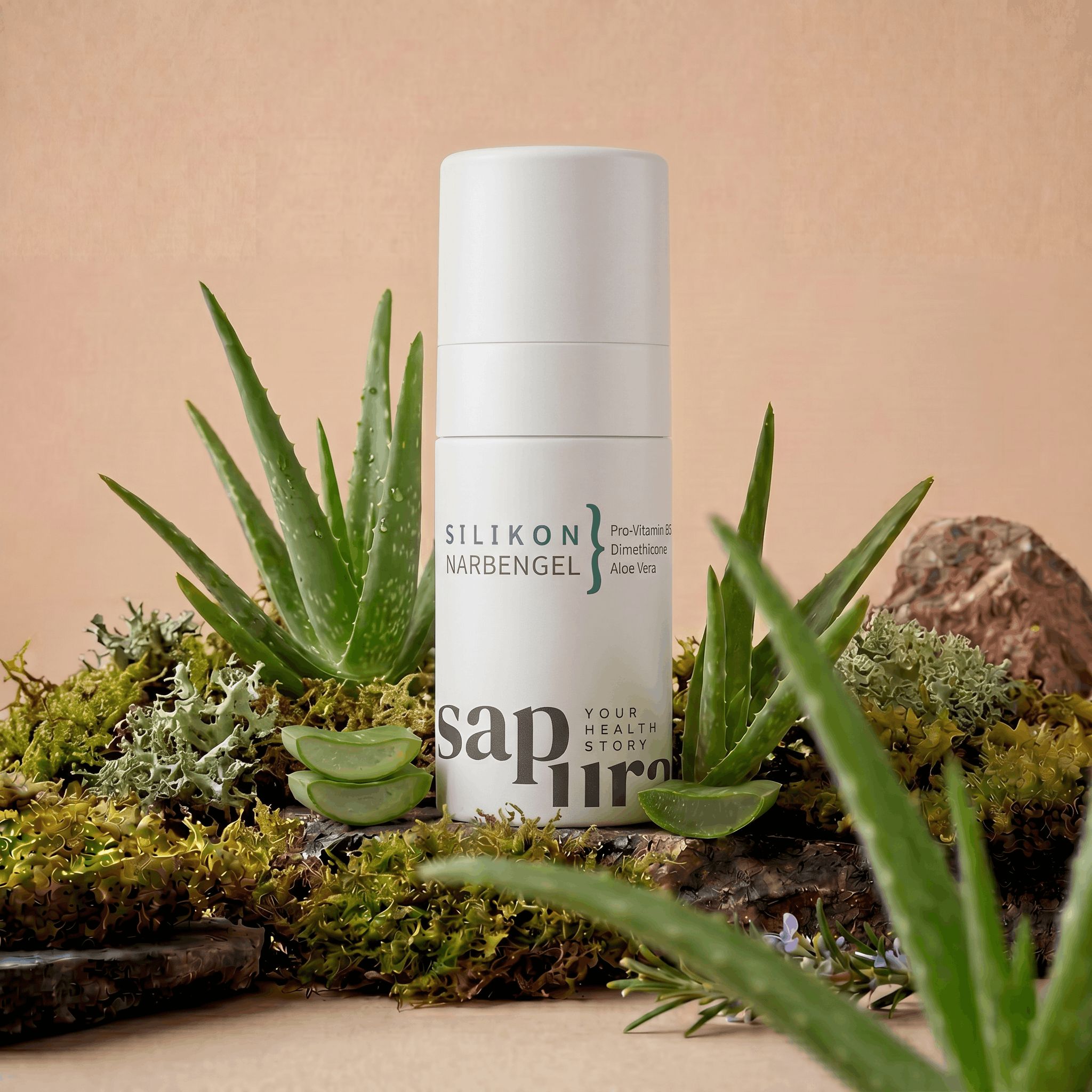 Silikon Narbengel Flasche mit Aloe Vera Pflanzen und Moos.