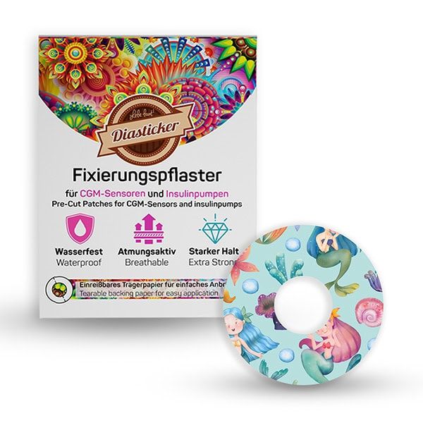 Fixierungspflaster mit Meerjungfrauen-Design. Verpackung mit Produktinformationen und Logo. Wasserdicht, atmungsaktiv, starker Halt.