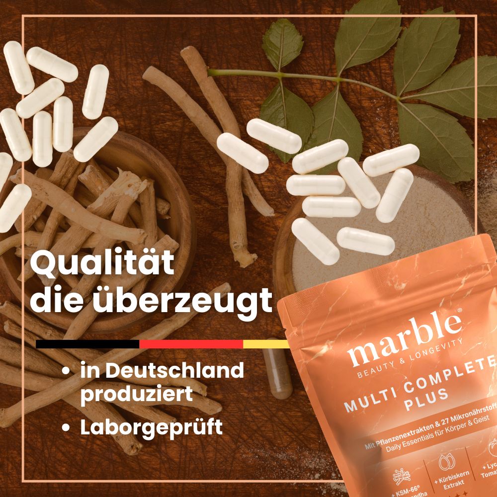 Kapseln, Holzschalen mit Kräutern. Text: Qualität die überzeugt, in Deutschland produziert, laborgeprüft. Marke: marble.