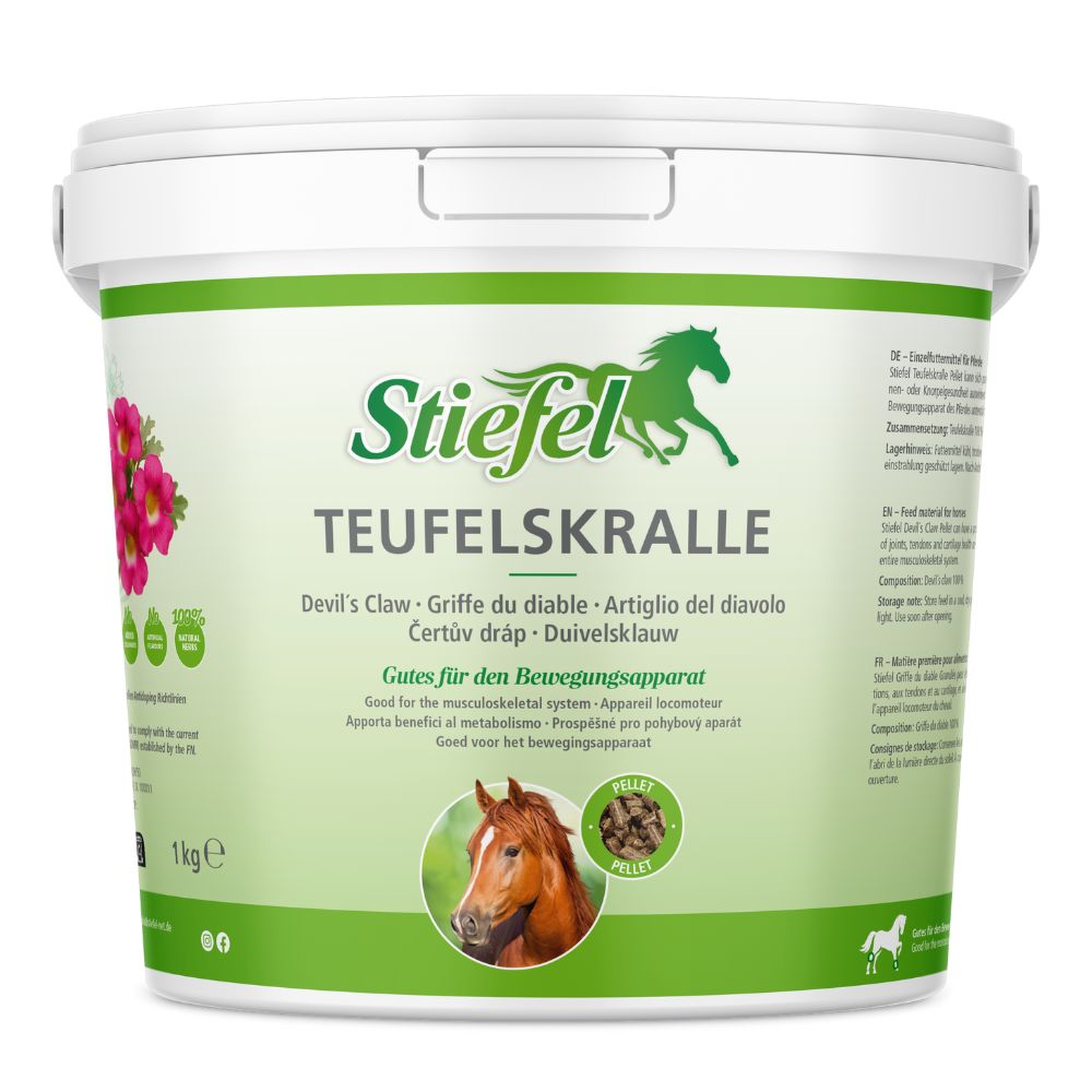 Weißer Eimer mit grünem Deckel. Stiefel Teufelskralle, Produktname, Logo, Illustration, Siegel, Text in mehreren Sprachen, Pellets.
