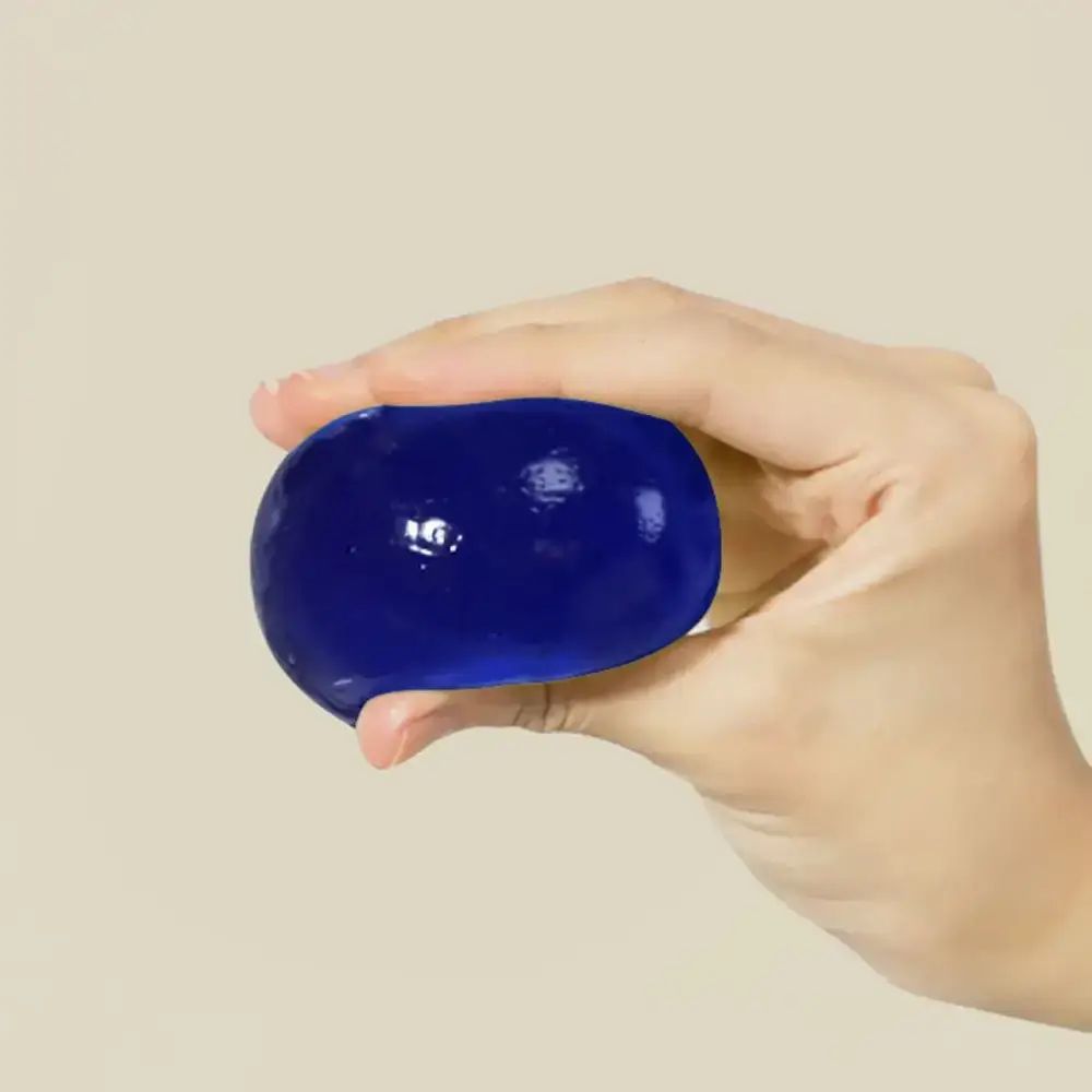 ONGREDIENTS Butterfly Pea Cleansing Ball Gesichtspflege
