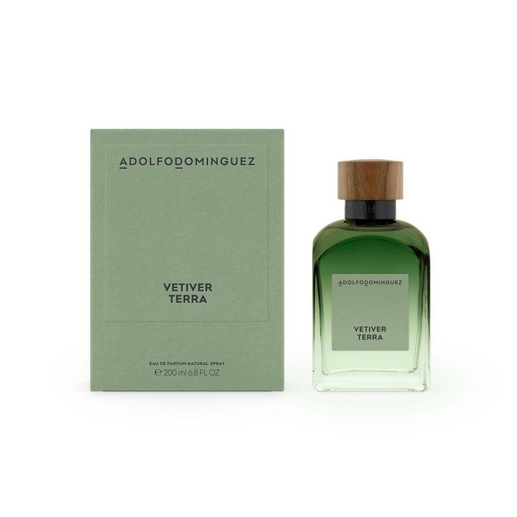 Grüne Flasche und Schachtel. Aufschrift: ADOLFODOMINGUEZ, VETIVER TERRA. Holzdeckel. Eau de Parfum Spray.