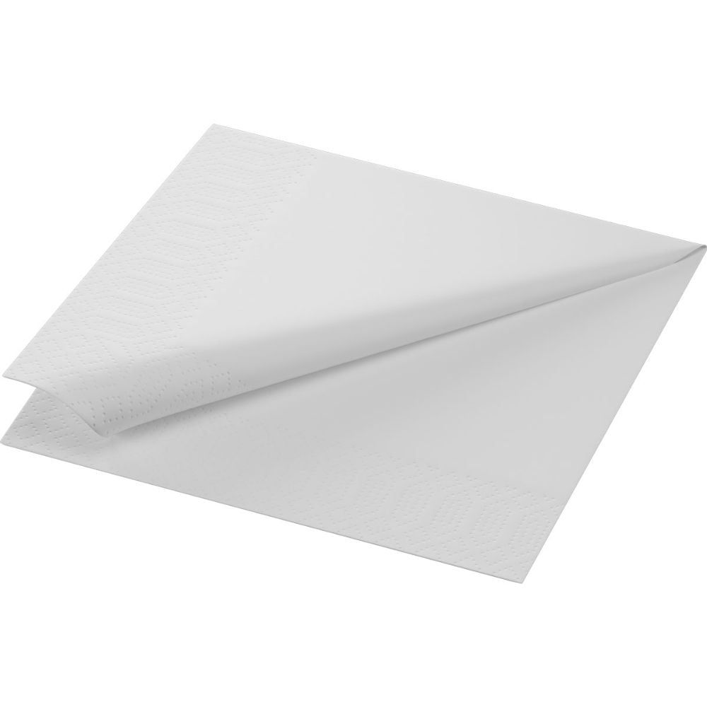 Weiße, gefaltete Papierserviette. Die Serviette ist aus drei Lagen gefertigt und hat eine Größe von 33 x 33 cm.