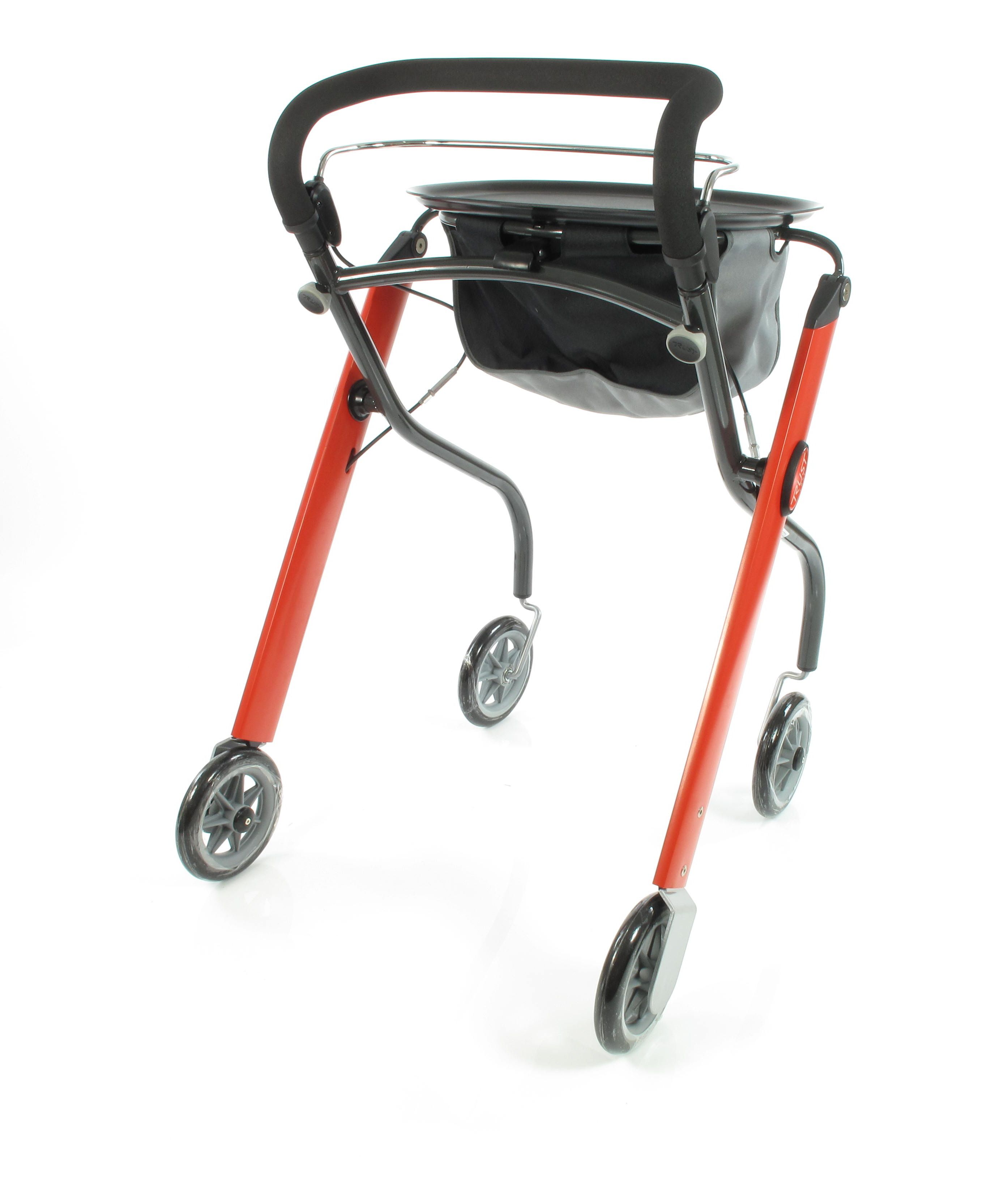 Indoor Rollator, rot-schwarz. Schwarzer Korb, Tablett, schwarze Griffe. Vier Räder, rote Beine, schwarzer Rahmen.