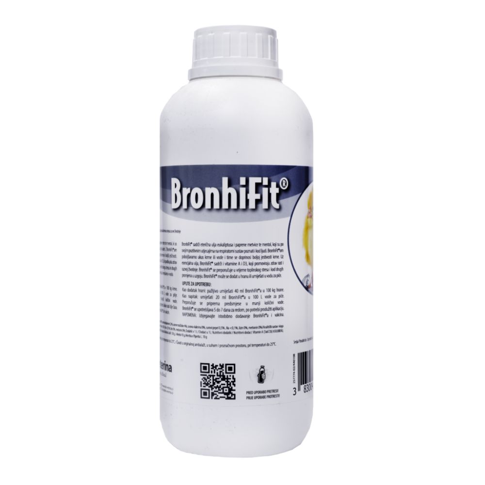 Weiße Flasche mit Schraubverschluss. Aufschrift "BronhiFit" auf blauem Hintergrund. Text in serbischer Sprache.