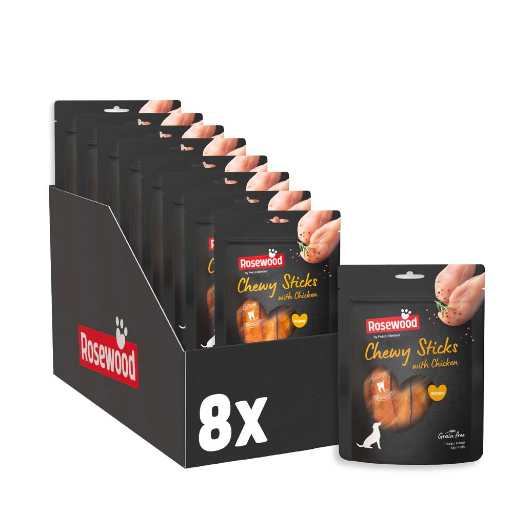 Schwarzer Karton mit 8 Packungen Rosewood Chewy Sticks. Einzelne Packung daneben. Produkt mit Huhn, Medium-Kennzeichnung, Grain Free.