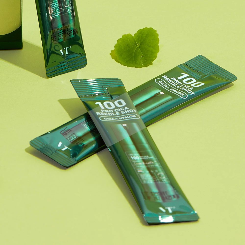 Zwei grüne Päckchen mit der Aufschrift '100 PRO CICA NEEDLE SHOT'.