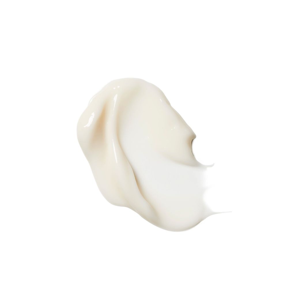 Klecks Creme, cremefarben, glänzend. Auf weißem Hintergrund.