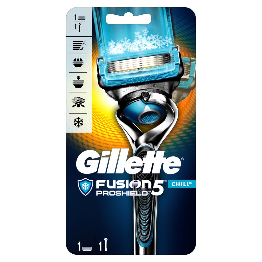 Gillette Fusion5 Proshield Chill Rasierer in Verpackung. Blauer Griff, silberner Scherkopf. Produktname und Logo sichtbar.