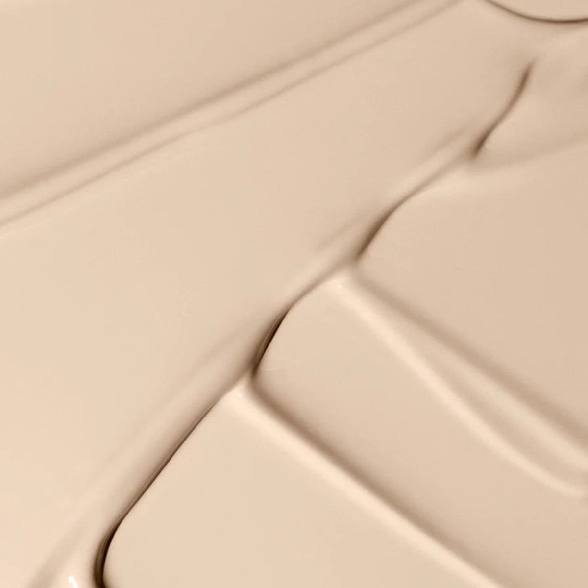 Zero Skin Foundation mit Peptiden, 05 Fair Neutral - hautpflegende Formel mit Hyaluronsäure