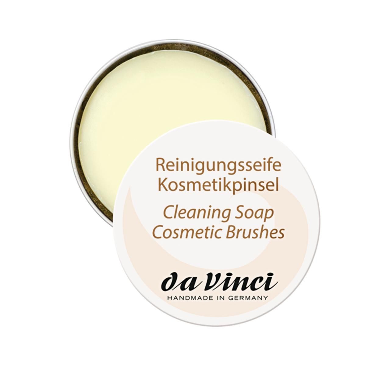 Runde Dose mit Reinigungsseife für Kosmetikpinsel. Deckel mit Produktinformationen und Da Vinci Logo. Handmade in Germany.