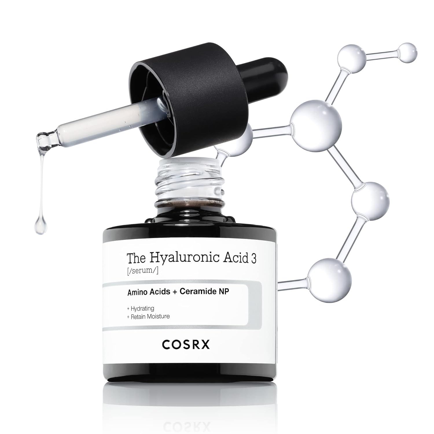 Serumflasche mit Pipette. Aufschrift: The Hyaluronic Acid 3, Amino Acids + Ceramide NP, COSRX. Molekülstruktur im Hintergrund.