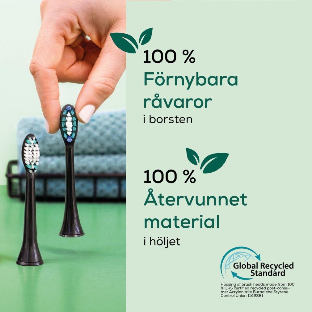 Zwei schwarze Bürstenköpfe. Text: 100% erneuerbare Rohstoffe, 100% recyceltes Material. Siegel: Global Recycled Standard.