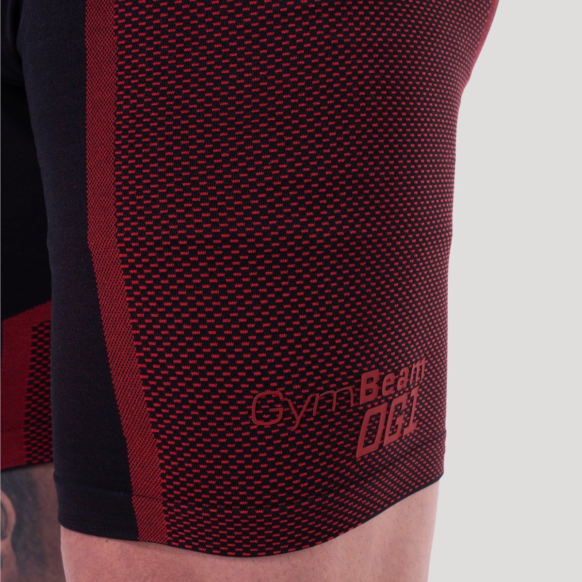 GymBeam Shorts Herren nahtlos Slim mit Kordelzug und Gummizug OG1 Schwarz/Rot