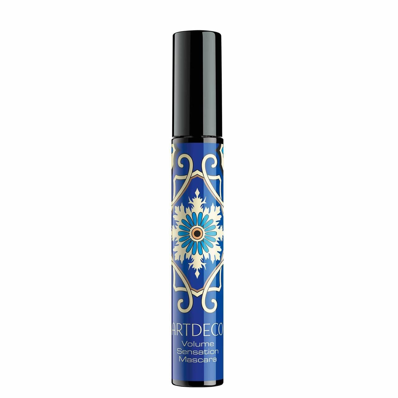 Artdeco Volume Sensation Mascara. Blaue Tube mit floralem Muster. Produktname und Marke sichtbar.