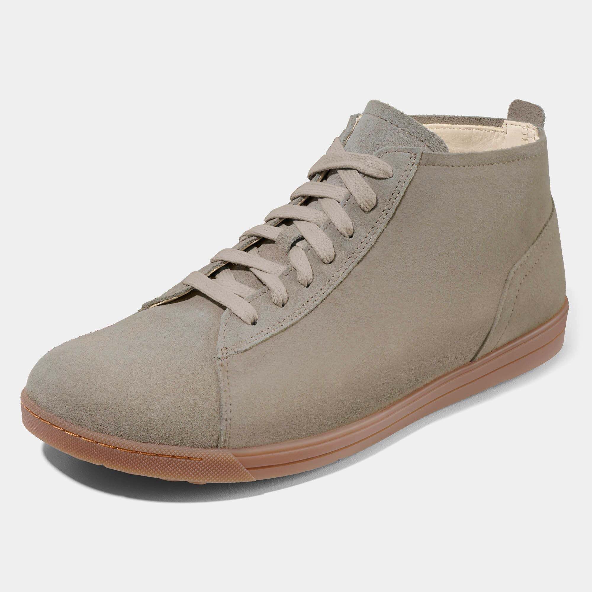 Graue Wildleder-Stiefeletten mit Schnürung.