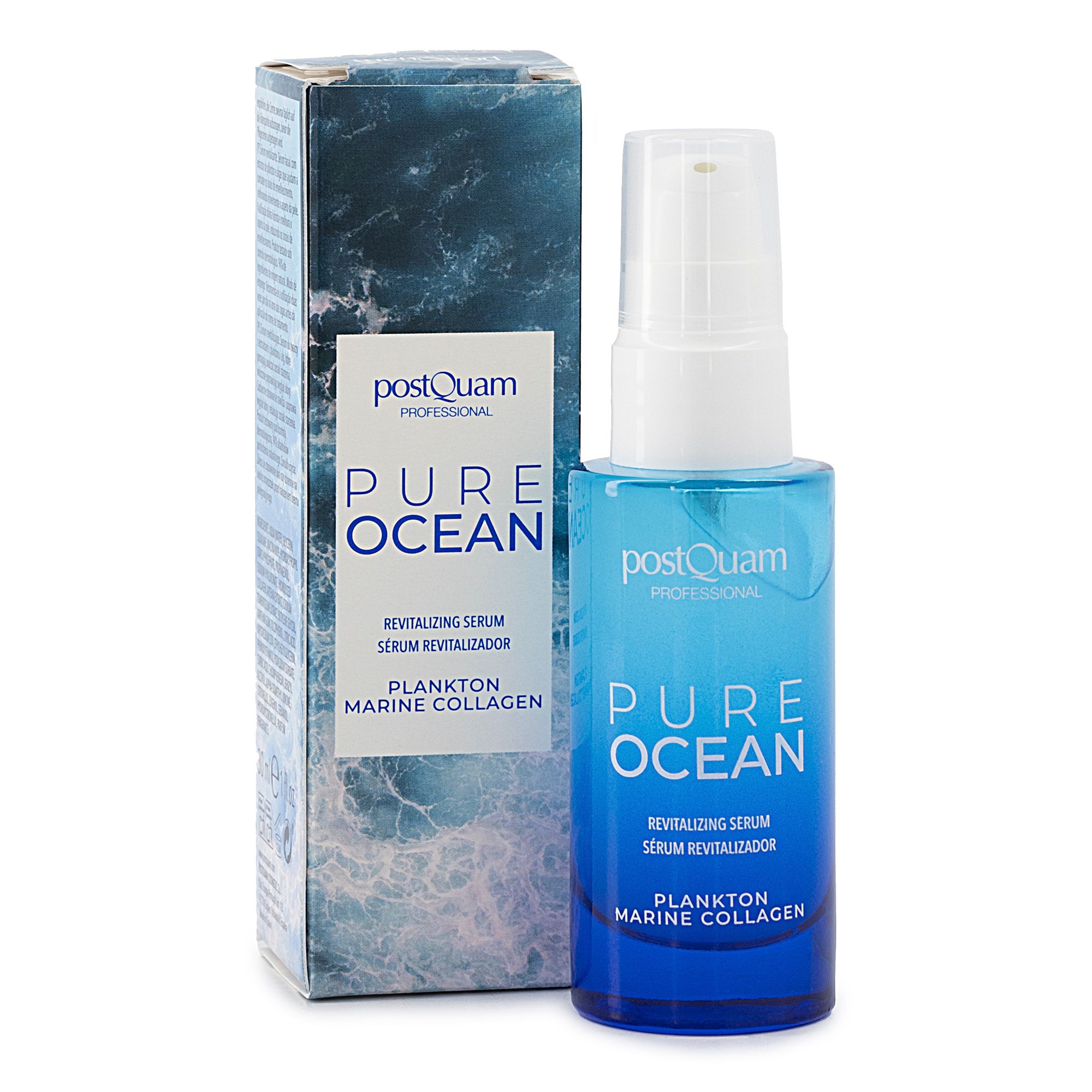 Serumflasche mit Verpackung. Aufschrift: Postquam Pure Ocean, Revitalizing Serum, Plankton Marine Collagen. Blaue Farbverläufe.