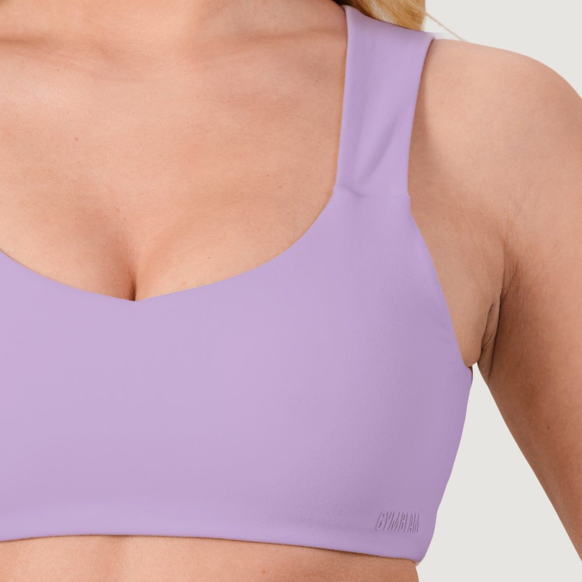 GymBeam Sport-BH Damen mit breiten Trägern und Open-Back-Design Iris