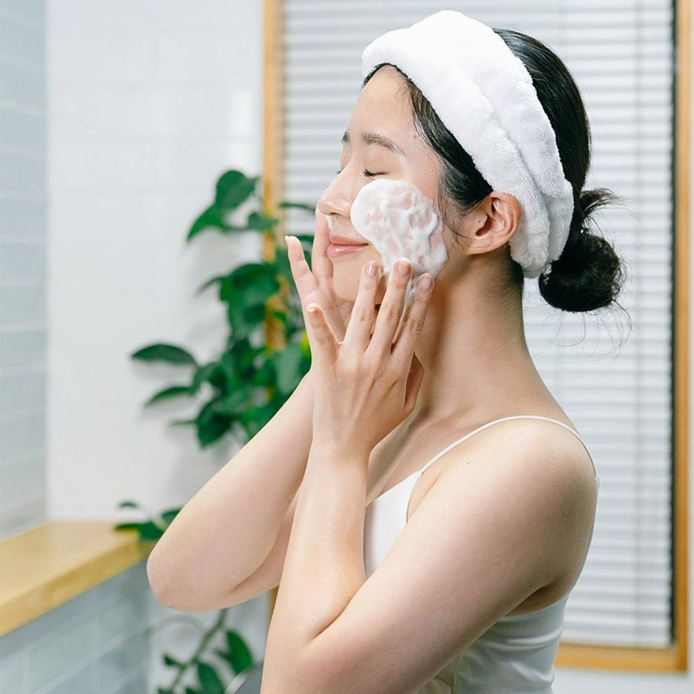 NATURE REPUBLIC Vitapair C Foam Cleanser