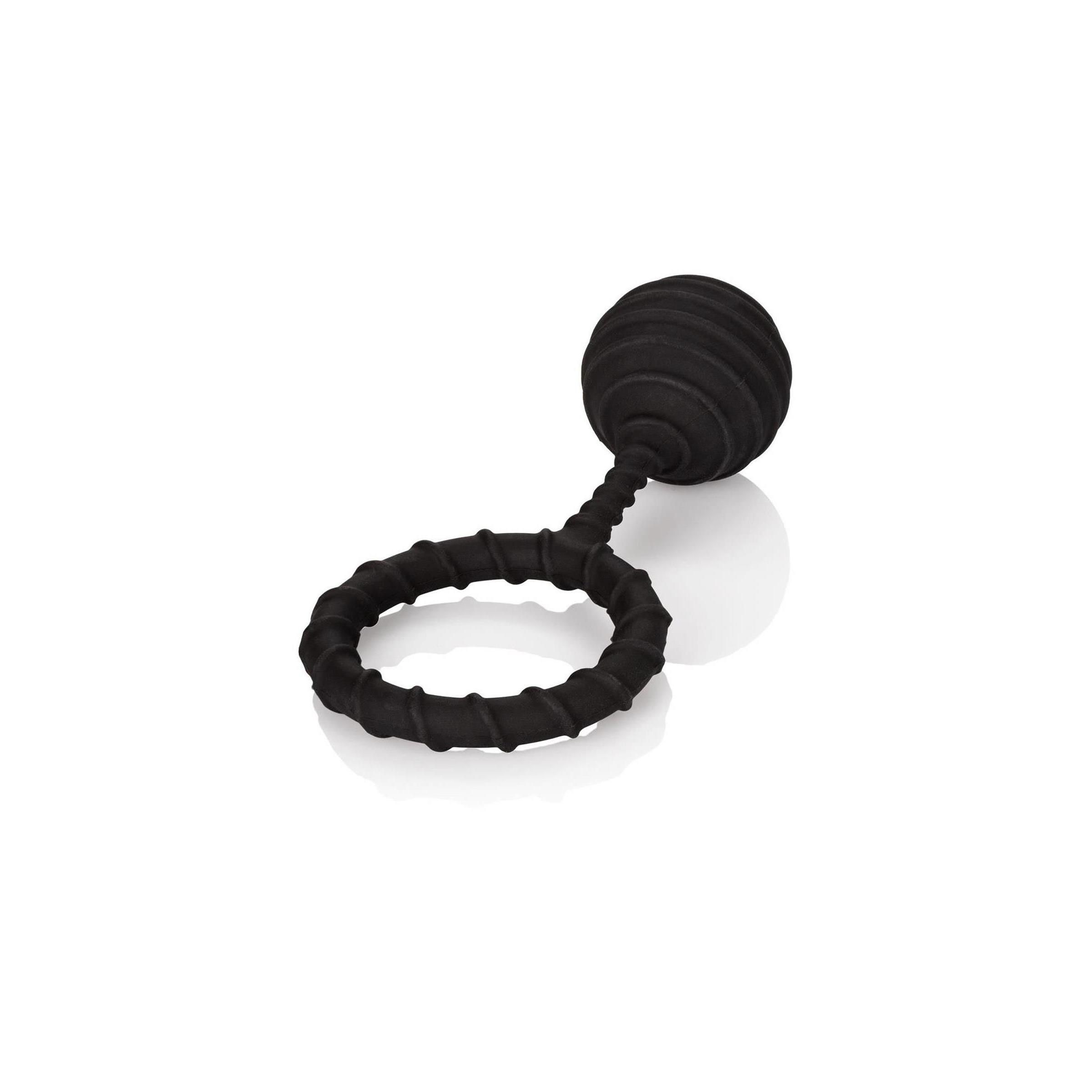 Schwarzer, geriffelter Ring mit Kugel. Aus Silikon. Der Ring ist mit einer Kugel verbunden.
