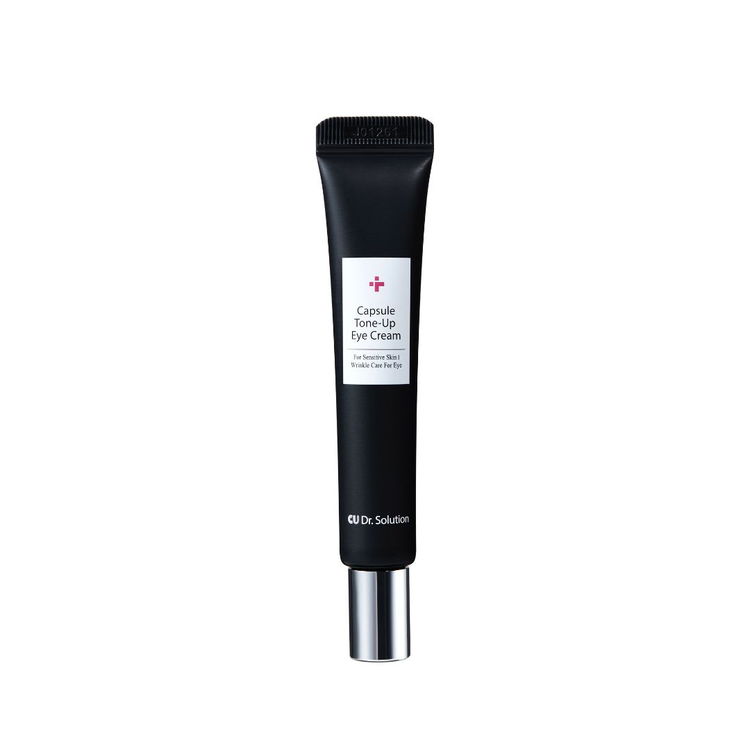 Schwarze Tube mit silbernem Verschluss. Aufschrift: Capsule Tone-Up Eye Cream. Produkt für die Augenpartie.