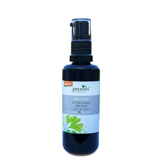 Dunkle Flasche mit Pumpkopf. Aufschrift: Provida organics, men's care, After Shave Balsam. Aloe Vera und Mandel.