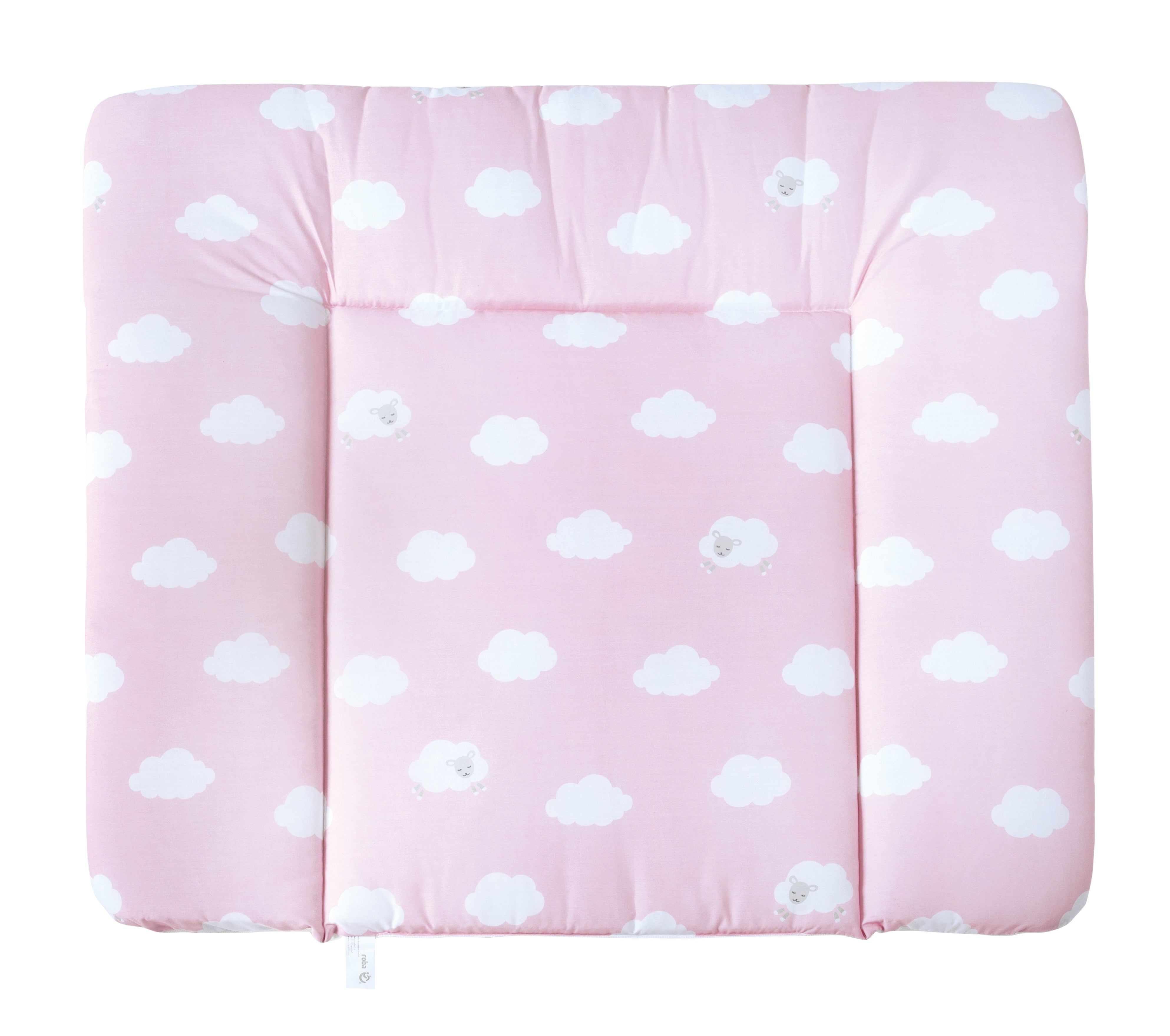 Wickelauflage, rosa mit Wolkenmuster. Rechteckig mit erhöhten Rändern. Weiße Wolken auf rosa Grund. Weiche Oberfläche.