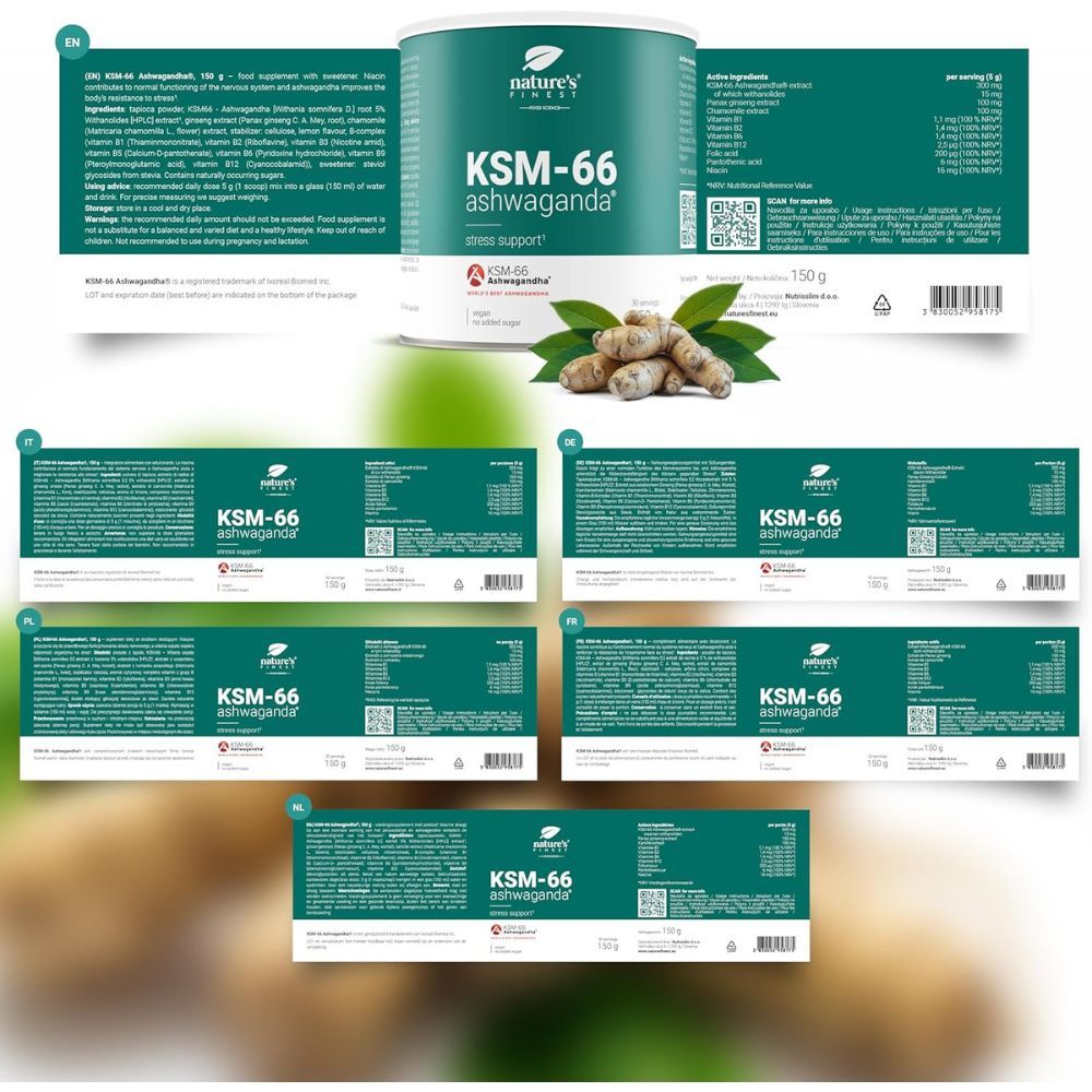 KSM-66 Ashwagandha Dose und verschiedene Etiketten mit Produktinformationen und Inhaltsstoffen.