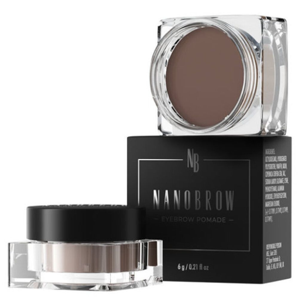 Dunkelbraune Augenbrauenpomade in zwei transparenten Tiegeln und einer schwarzen Schachtel. Aufschrift: Nanobrow Eyebrow Pomade.