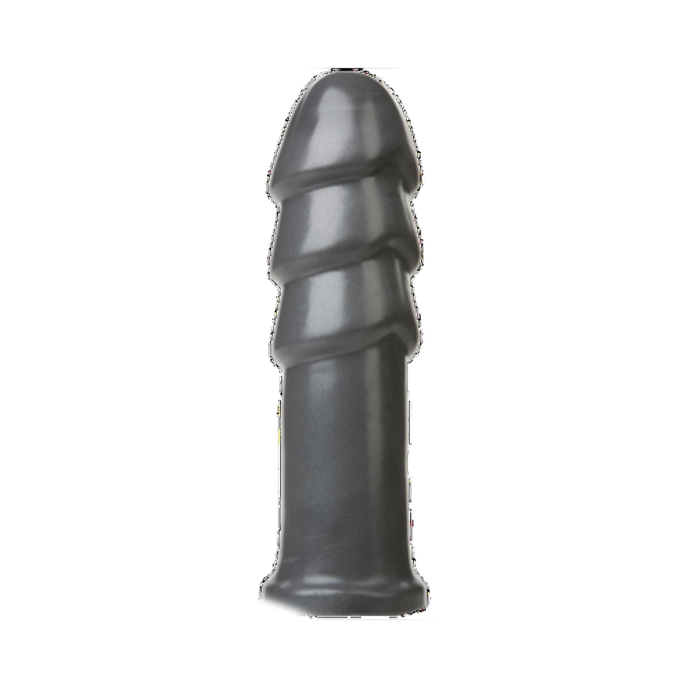 Grauer, geriffelter Butt Plug. Vertikales Design mit mehreren Ringen. Glatte Oberfläche.