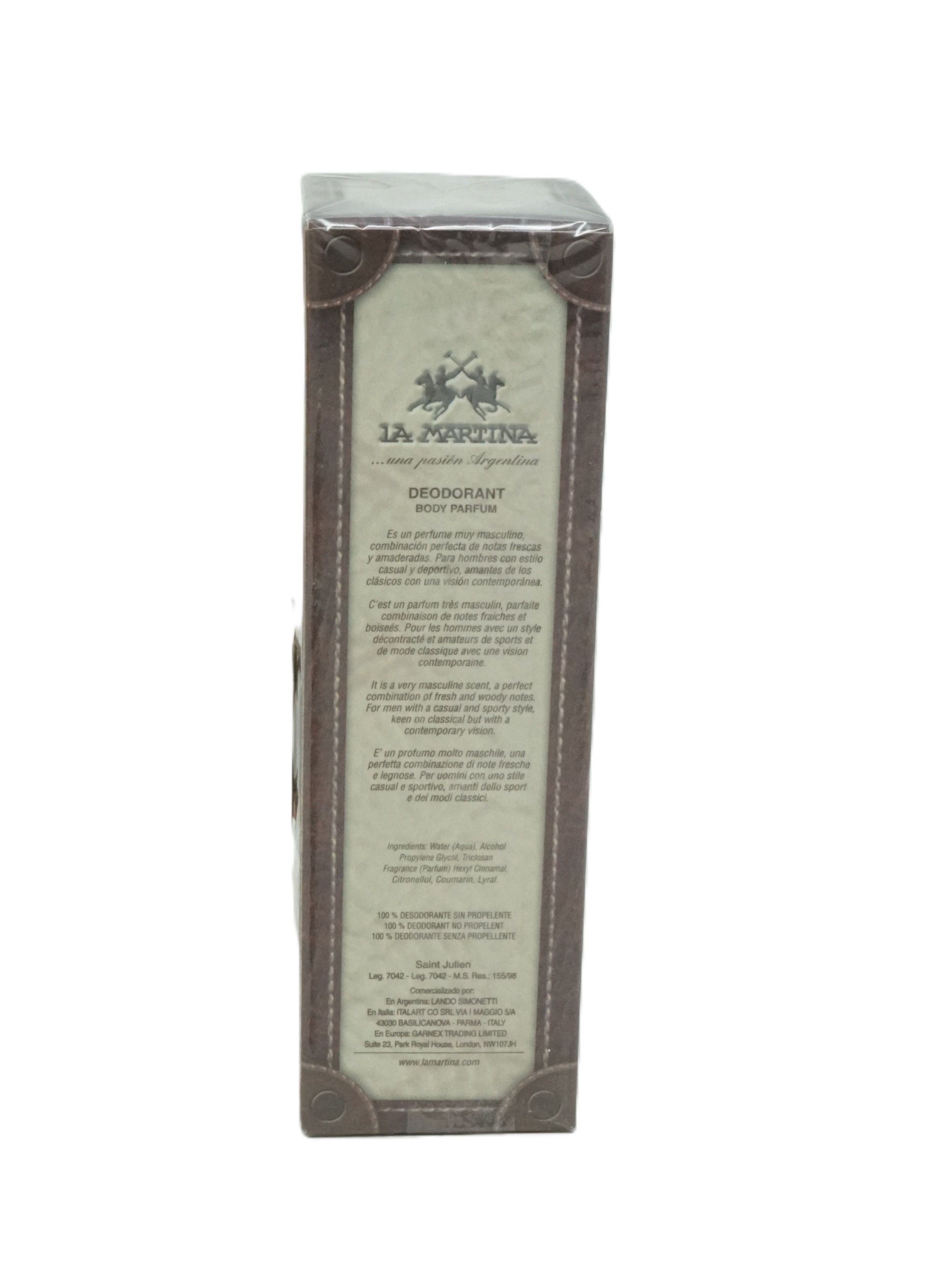 La Martina Cuero Deodorant Body Parfum. Verpackung mit Text. Logo und Produktbezeichnung. Beige und braune Farbtöne.